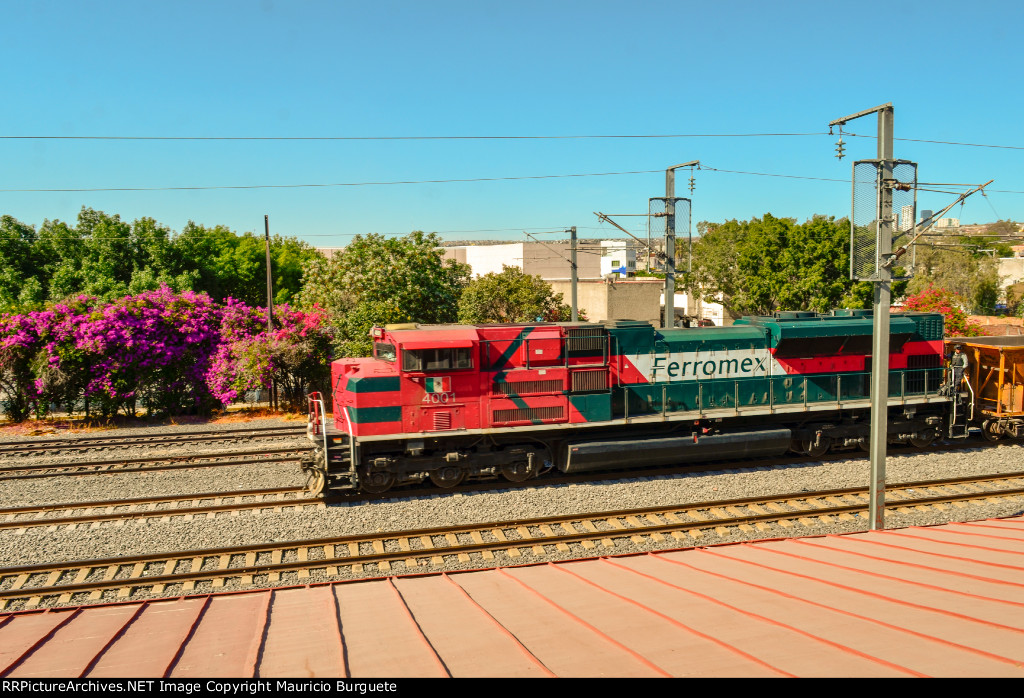 FXE SD70ACe Locomotive 